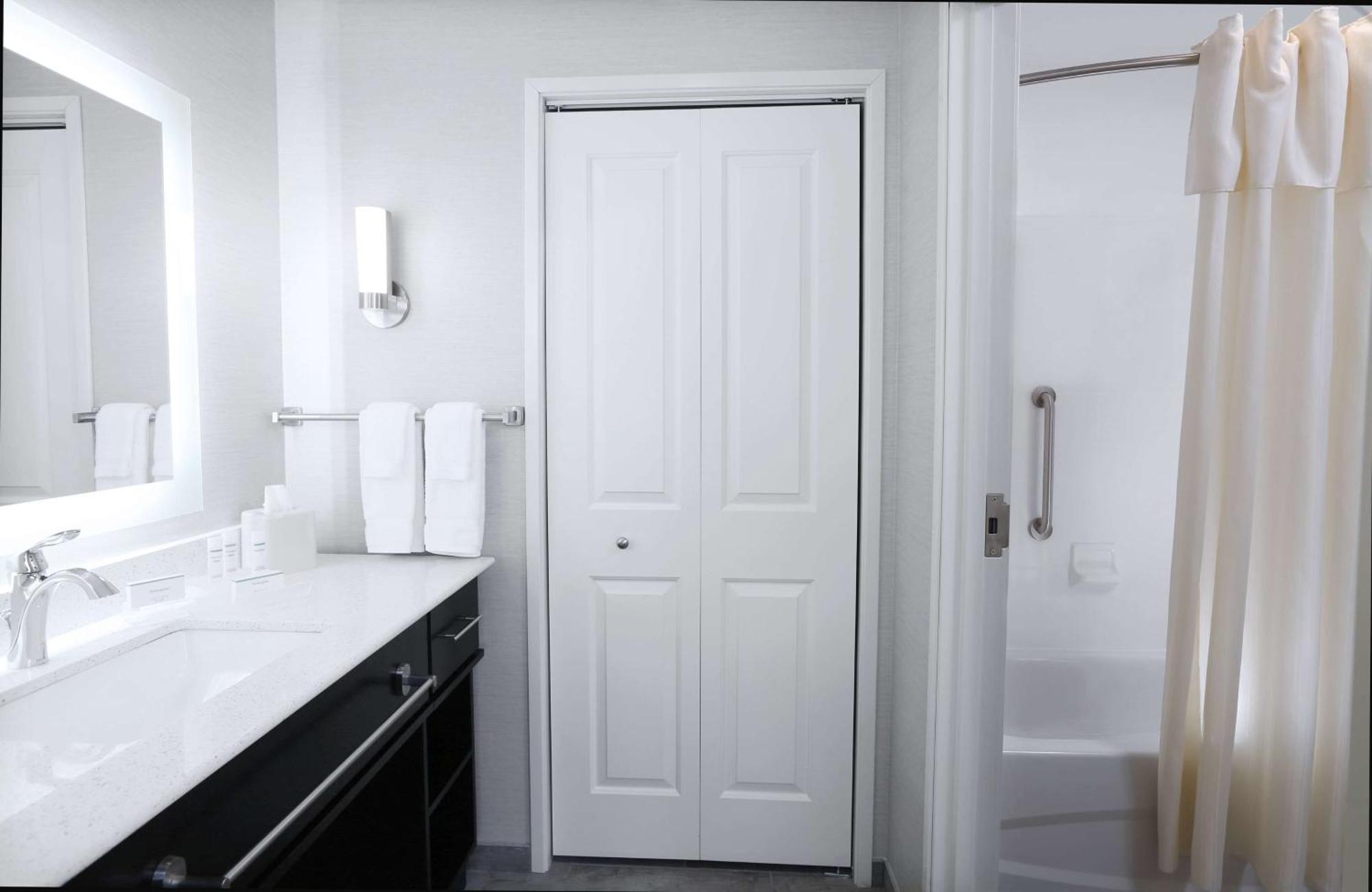 Homewood Suites By Hilton West Fargo/Sanford Medical Center Eksteriør bilde