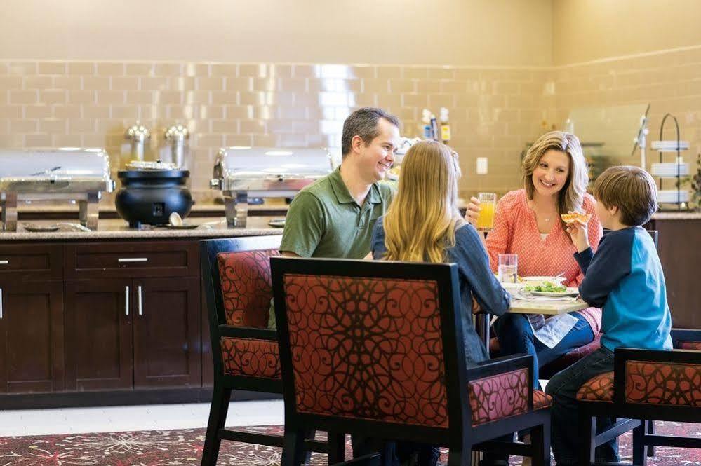 Homewood Suites By Hilton West Fargo/Sanford Medical Center Eksteriør bilde